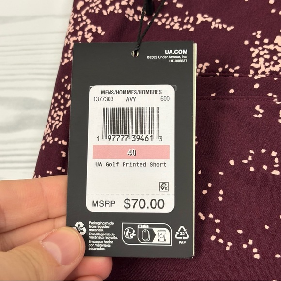 Under Armour Men’s Burgundy Printed Golf Shorts Size 40 NWT - Picture 7 of 14